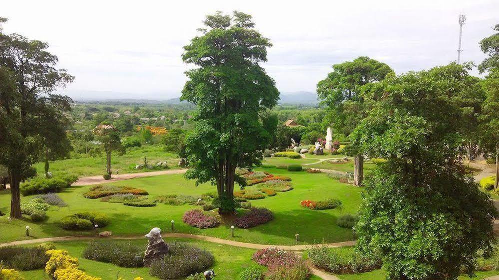 Arayana Phupimarn Resort & Spa Pakchong Bagian luar foto