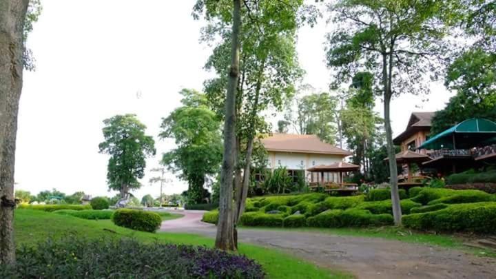 Arayana Phupimarn Resort & Spa Pakchong Bagian luar foto